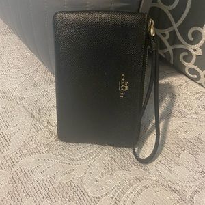 Small Coach wristlet